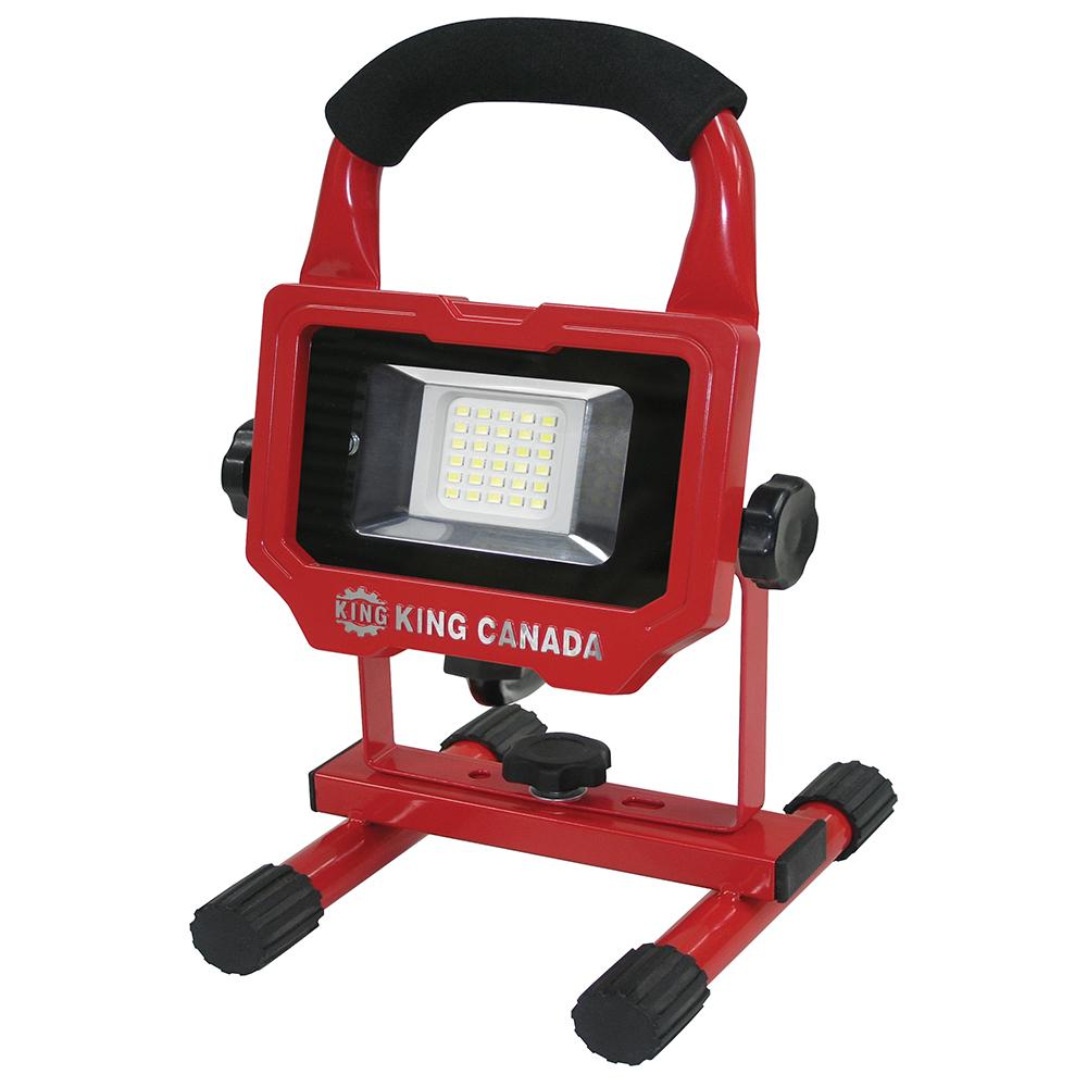 Lampe de travail DEL de 1,500 lumens<span class=' ItemWarning' style='display:block;'>Item is usually in stock, but we&#39;ll be in touch if there&#39;s a problem<br /></span>