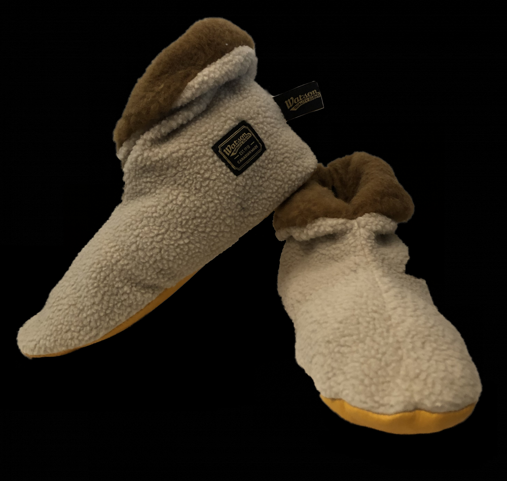 LADY BAA BAA WASTENOT FLEECE SLIPPERS-SMALL<span class=' ItemWarning' style='display:block;'>Item is usually in stock, but we&#39;ll be in touch if there&#39;s a problem<br /></span>