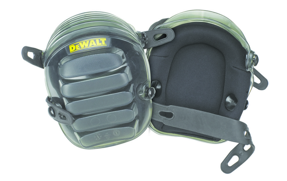 ALL-TERRAIN KNEEPADS WITH LAYERED GEL<span class='Notice ItemWarning' style='display:block;'>Item has been discontinued<br /></span>