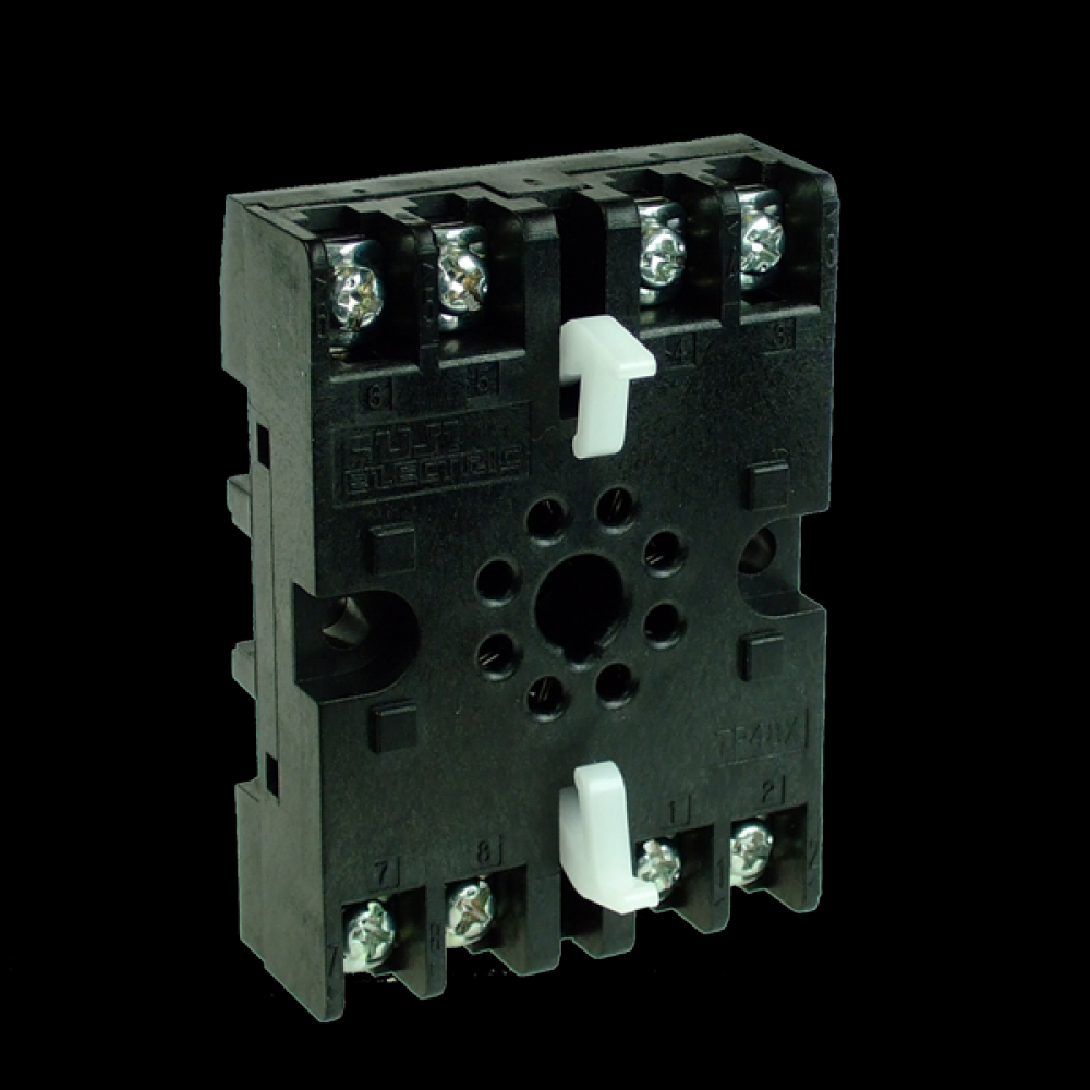 RELAY SOCKET+CLIP DIN R/MOUNT<span class=' ItemWarning' style='display:block;'>Item is usually in stock, but we&#39;ll be in touch if there&#39;s a problem<br /></span>