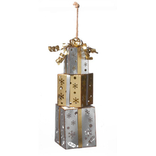 Toolway 88603172 - Stacked Christmas Presents Metal Gold & Silver 21in