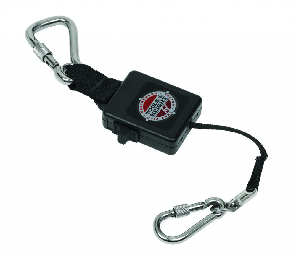 3-1/2 lb Retractable Lanyard with SST Locking Gate Carabiners<span class=' ItemWarning' style='display:block;'>Item is usually in stock, but we&#39;ll be in touch if there&#39;s a problem<br /></span>